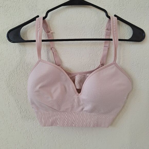 Athleta Other - Athleta Embrace Bra A-C small pink
